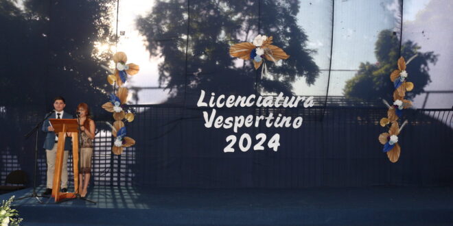 Ceremonia de Licenciatura IV° Vespertino: Un emotivo cierre de ciclo escolar