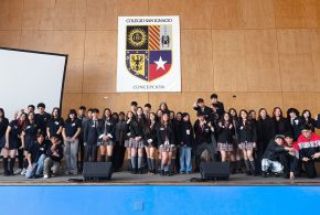Estudiantes del CSLB participan en Coloquio “Juventudes en Movimiento”
